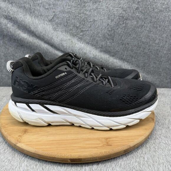 Hoka One One Clifton 6 Wide Shoes Mens Size 10 2E Black Running 1102876 BWHT main image 4